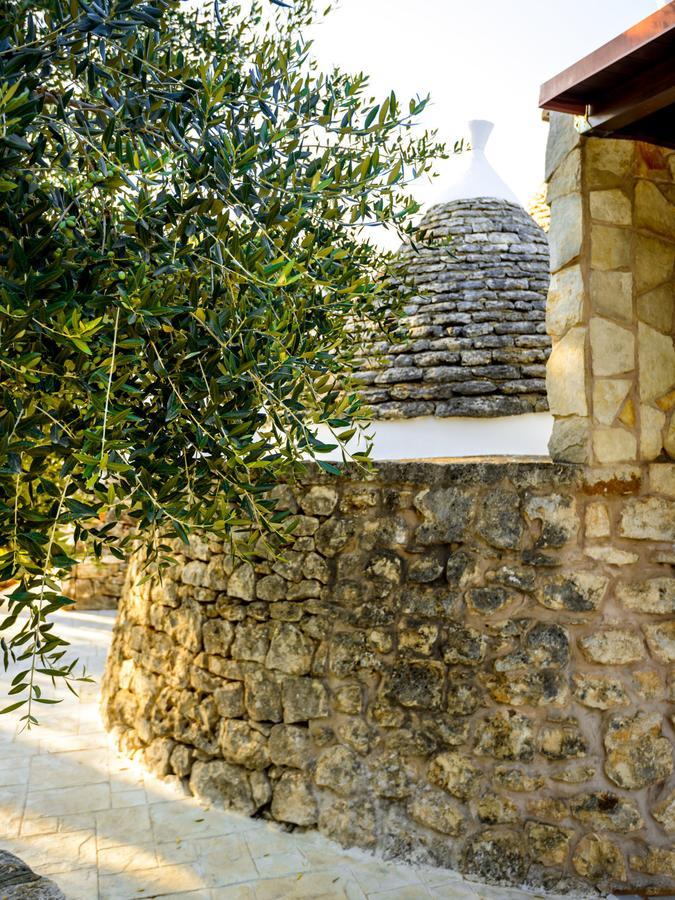 Gasthaus Trullo Degli Augelli San Michele Salentino Exterior foto